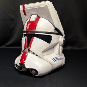 Clone Commander Deviss (Phase 2 Clone Trooper Helmet) image 2