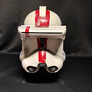 Clone Commander Deviss (Phase 2 Clone Trooper Helmet) image 9