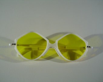 Large yellow lens white frame diamond 70's vintage style cosplay costume glasses