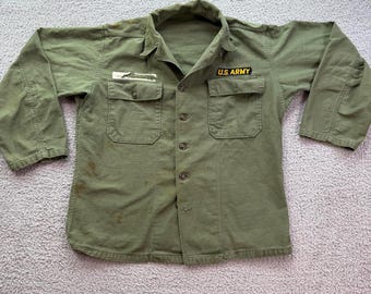 Vintage 1960s US Army OG-107 Utility Shirt Vietnam Era Military Jacket Olive L