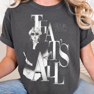 El diablo viste de Prada Eso es todo Miranda Priestly PNG, Cita icónica de película Archivo PNG, Diseño de texto audaz de Fashion Boss Lady, Gráfico de cultura pop