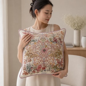 Kuddfodral i vintage-sammet, kuddfodral med blommigt djurmotiv, prydnadskudde från Frankrike, romantisk stugdekor, elegant soffa