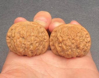 Collector's Grade blood Kirin Lion head Wenwan walnut Walnuts 37.5mm - Pair 2XQL001 - Hand Exerciser Meditative Tool - Wood Fidget Toy