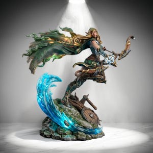 Peut inclure: Une figurine détaillée d'un archer elfe en armure verte et brune, tenant un arc avec des accents bleus lumineux. Le personnage se tient sur une base rocheuse avec un effet d'eau bleu translucide, un bouclier en bois et une cape au vent.