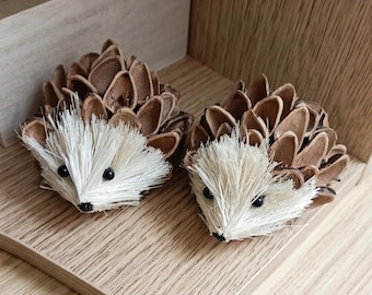 Handmade Pinecone Hedgehog Figurine|Natural Straw Decor|Christmas pastoral style ornaments