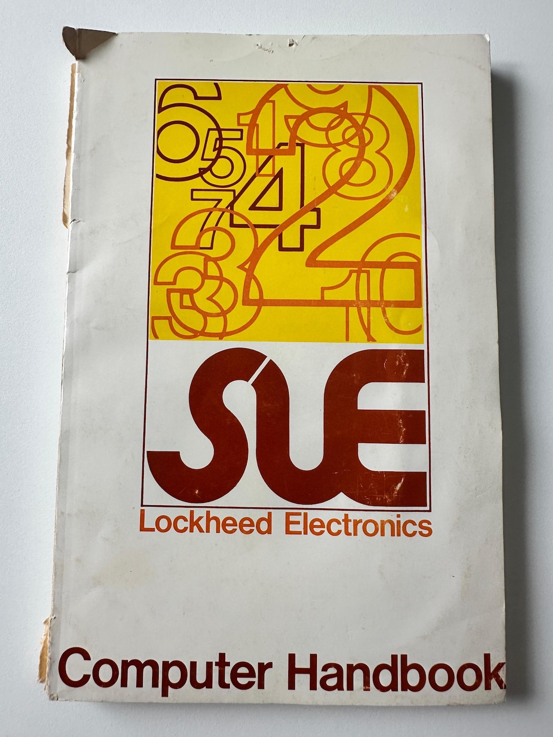 SUE Computer Handbook — Lockheed Electronics 1973 Vintage Computing ...