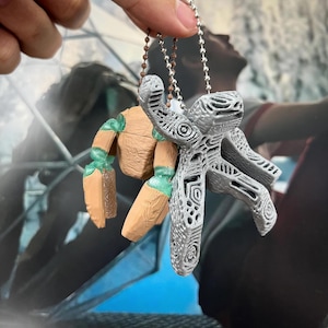 Poseable Rocky alien bag accessory from Project Hail Mary with movie inspired sand brown colors
