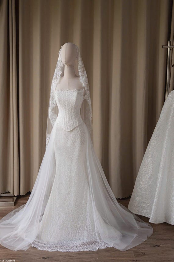 mermaid wedding dress characteristics Mermaid and Trumpet Wedding Dresses
