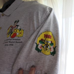 Rare 1998 DISNEY WORLD Shirt SHRINERS Imperial Session 124th June 98 Athletic Gray Disney Originals Official Golf Lodge Mickey Mouse Sz Xl