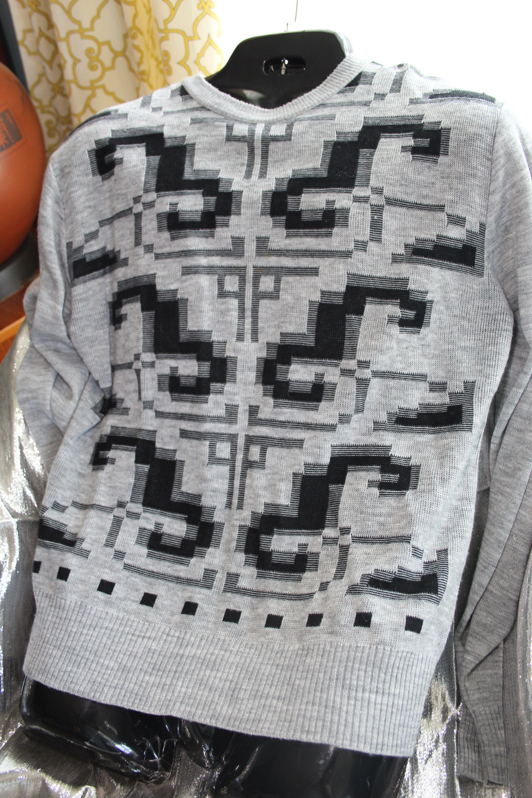 70s Disco Era GEOMETRIC SWEATER Men Vintage M/L Gray & Black Geo Print Squares Hipster Pullover Jumper Soft Acrylic Korea Mod Ski Style