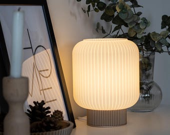 Ribbed Mushroom Lamp, Cozy Ambient Table Light, Modern Bedside Lighting, Scandinavian Home Decor