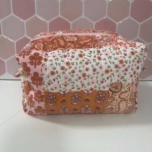 Rosa und orange Kord Patchwork gesteppte Make-up-Boxy-Tasche