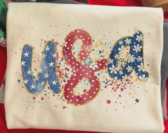 Camiseta Comfort Colors® Flower USA, camiseta del 250 aniversario de Estados Unidos, camiseta del 4 de julio, camiseta patriótica floral, camiseta USA 250, camiseta con la bandera estadounidense