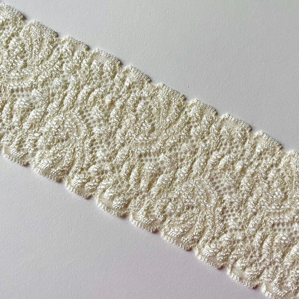 1 YARD - Elastic Beige Cream Lace Ribbon Fabric Edging Decorate Trim (2.5" Wide)