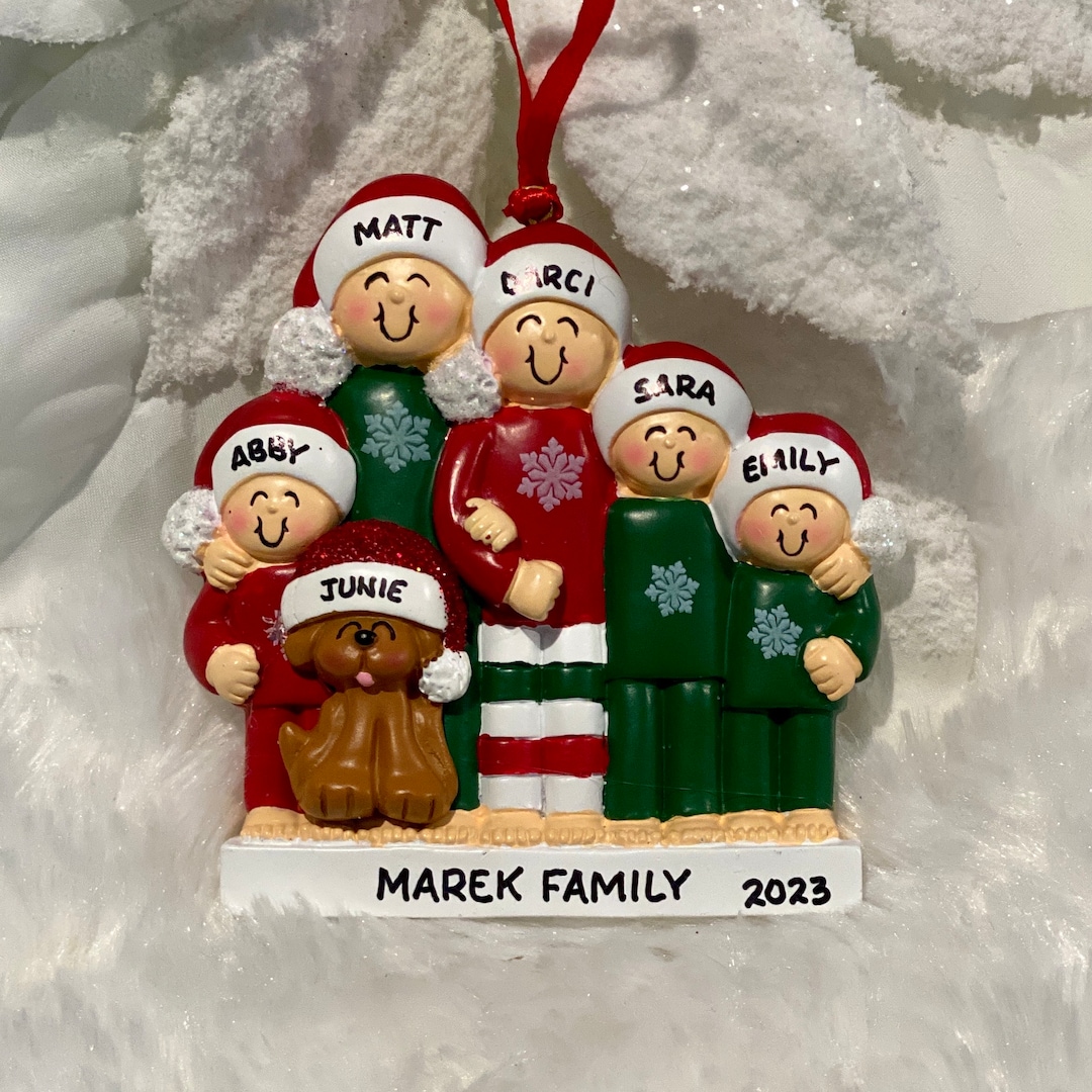 Personalized Pajama Family of 5 With Optional Pet Dog Cat Christmas ...