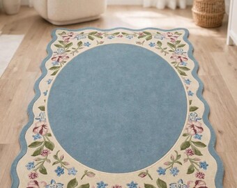 Vloerkleed met bloemenrand, handgetuft wollen vloerkleed, blauw bloemenkleed, vintage geïnspireerd vloerkleed, cottagecore vloerkleed, vloerkleed met golvende rand, vloerkleed voor de woonkamer