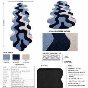 Pode incluir: Um tapete passadeira abstrato com forma ondulada e org&acirc;nica numa paleta de cores azul-marinho, azul-claro e bege. O tapete tem um pelo cortado m&eacute;dio, uma altura total de 14mm e mede 800mm por 3000mm com base de lona de algod&atilde;o e l&aacute;tex.