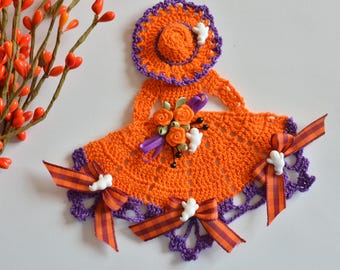 Halloween Theme Crinoline Lady Crochet Doily