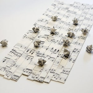 Handgeschnittene Musiknote Origami Lucky Star Papierstreifen Stern faltbar DIY - Packung mit 100 Streifen
