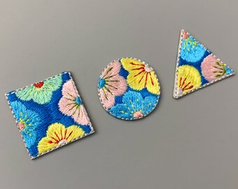Chinese bloem geborduurde patches vierkante cirkel zelfklevende patch applique schoenen rugzak versieren kleding accessoire