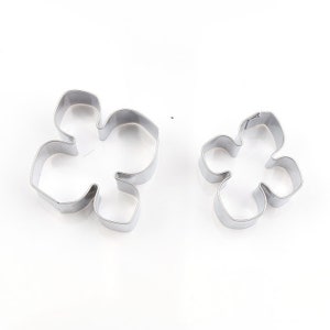 2 Size of Hydrangea Petal Cutter Set/Flower Cutters/Cake Decorating/Gumpaste Flower