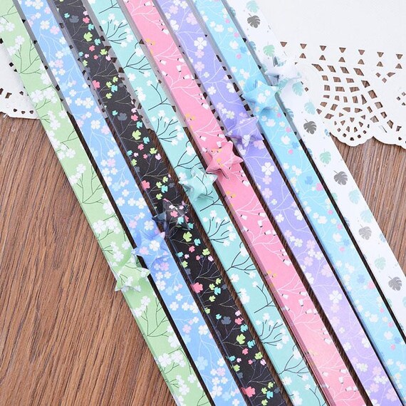 Pastel Origami Star Paper Strips, Star Folding Paper, Lucky Star Paper  Strips, Packed of 200 Strips, Diy Kit, Diy Gift for Adults 