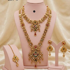 South Indian Temple Jewelry Combo Set, Antique Gold Plated Necklace, Earrings, Maang Tikka image 6