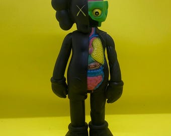 KAWS 16 COMPANION Dissected Black Version        KAWS Anatomy 20 cm