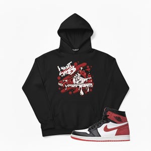 Puede incluir: Un juego de tres tazas de cerámica con un acabado mate moteado. Las tazas son de color crema, gris claro y gris oscuro. Cada taza tiene un diseño simple y minimalista.