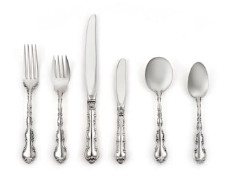 925 Sterling Silver Cutlery Set for 12, Handmade Luxury Flatware Set, Vintage Embossed Silverware, Elegant Dining Set, Wedding Gift