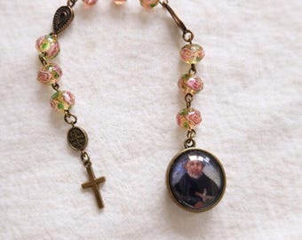 Rosario de San Peregrino • Cuentas de oración católicas de vidrio hechas a mano, acabado en bronce antiguo