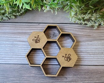 Wooden Bee and Honeycomb Coasters. Wedding Favors. Housewarming Gift. Save the Bees. Bee Coasters. Bee Kind. Laser Cut Coasters.