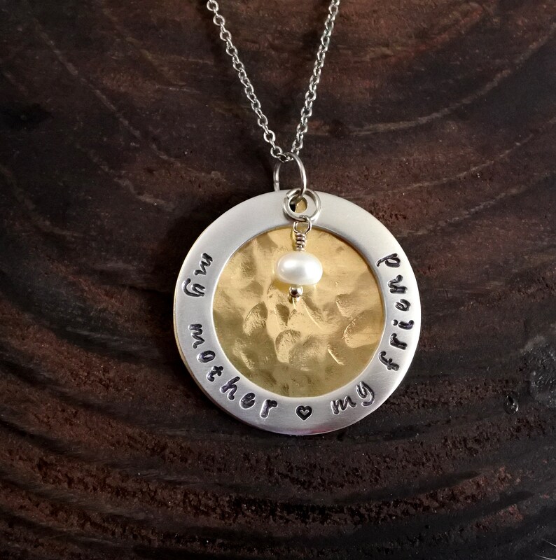 Gift For Her A Mother/'s Love My Mom/'s My Best Friend. My Mother My Friend Mother/'s Necklace Mother/'s Day Jewelry Gift For Mom