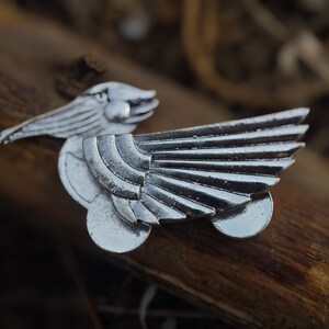 Flying Bird Metal Pocket Square, Minimalist Suit Accessory, Silver Gold Insert Silver
