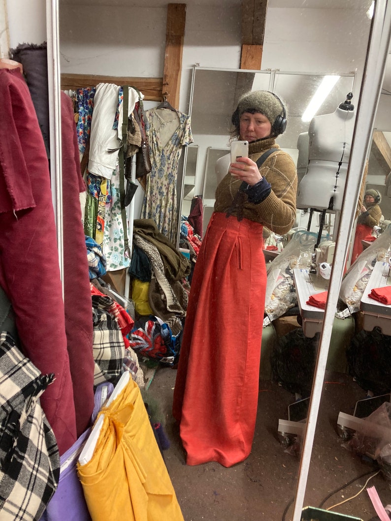 32\u201d Waist Superwide Red Linen High Waist Trousers