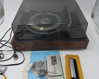 Vintage Panasonic SL-507 3-Speed Automatic Turntable With Accessories SE-5070