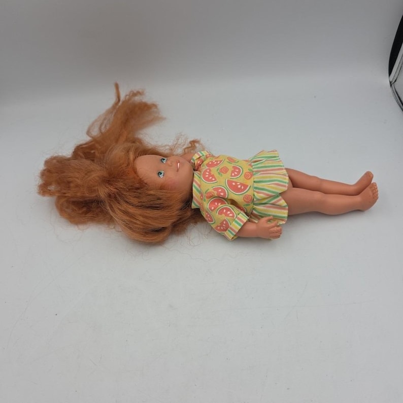 Vtg 1987 Dolly Surprise Doll Playskool Growing Hair Doll 10" Tall Red Hair image 4