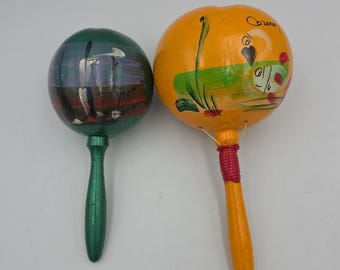 2 Vintage Mexico Cozumel Maracas Gourd Shakers Summer Souvenirs Instruments Gift