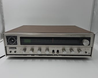 Ricevitore stereo Panasonic FM/AM CD a 4 canali SA-507, funzionante.