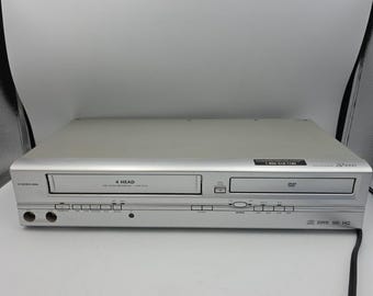 For Parts Only or Repair Does Not Work Funai SV2000 WV805 DVD/VCR Combo Read