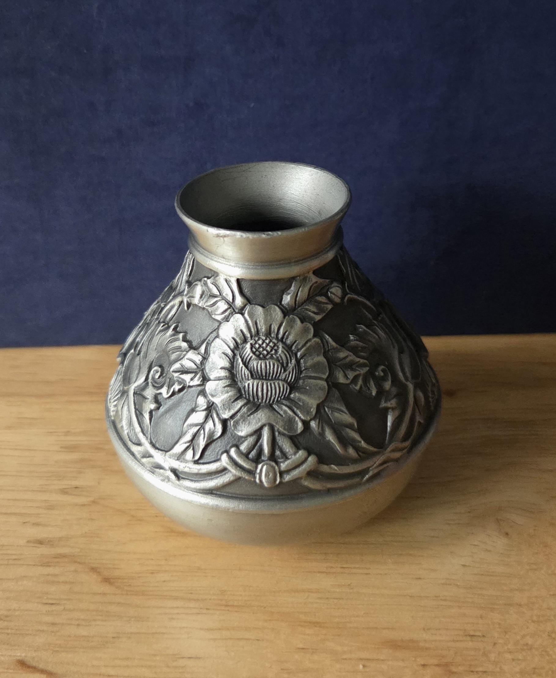 Selangor pewter vase - Etsy 日本