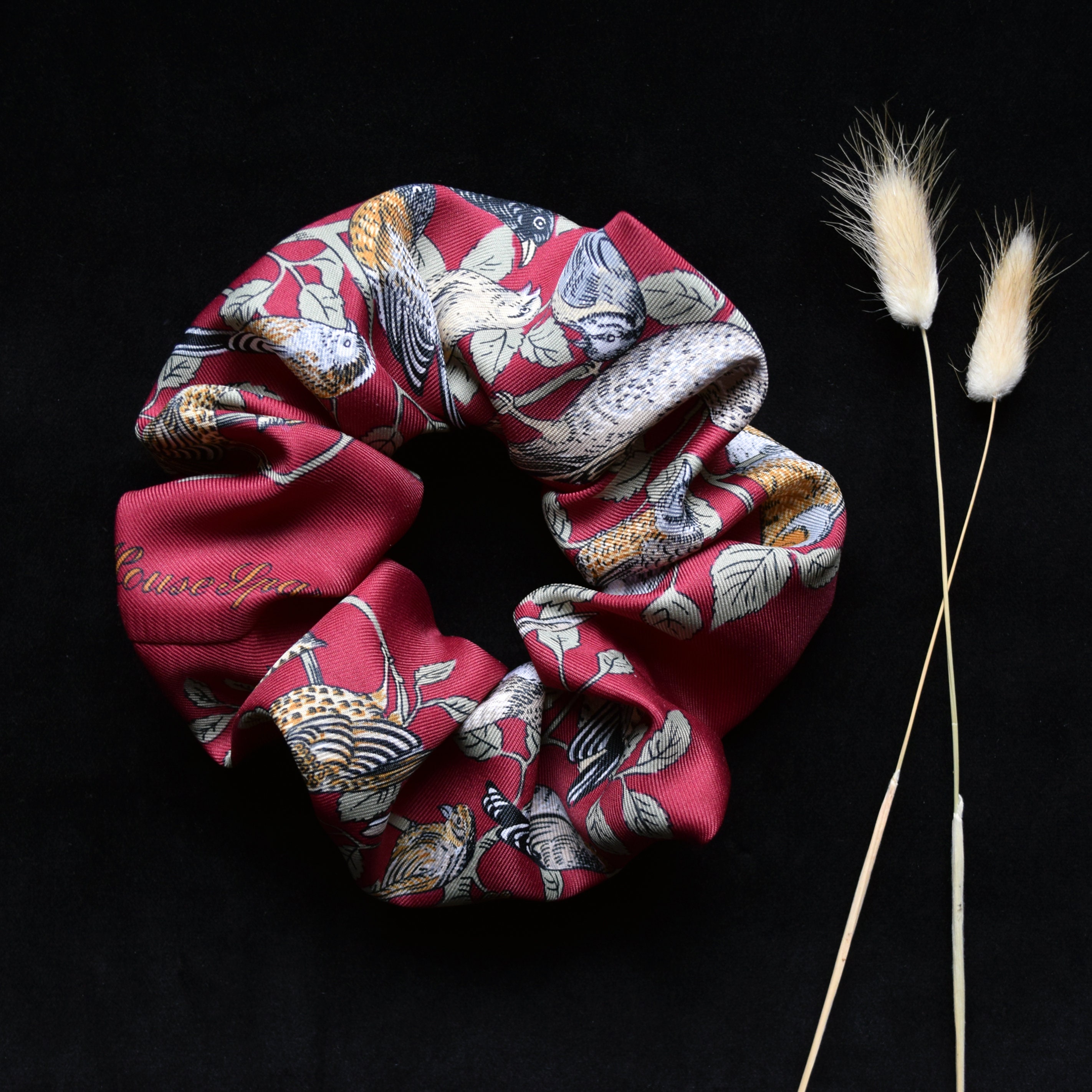 SCRUNCHIE BIRDS OF A FEATHER