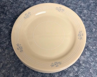 Corelle Corning Lace Bouquet Blue Flowers Bread/Dessert/Salad Plate (8)