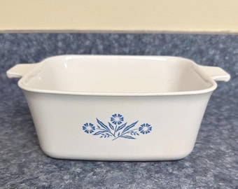 Vintage Corning Ware Blue Cornflower Casserole P4B -7" x 5.5" x 3"