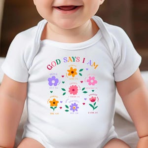 Camiseta "Dios dice que soy flores": Camiseta cristiana para niñas pequeñas y niñas. imagen 4
