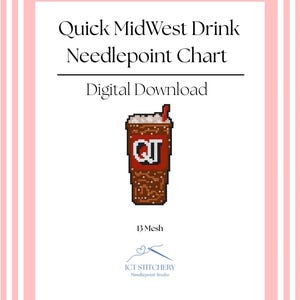 Könnte beinhalten: Ein digitales Kreuzstichmuster mit dem Titel "Quick MidWest Drink". Das Bild zeigt eine pixelige Illustration eines Kaffeegetränks mit einem roten Strohhalm. Der Hintergrund ist weiß mit einem rosa gestreiften Rand. Der Text "Digital Download" und "13 Mesh" sind ebenfalls enthalten.