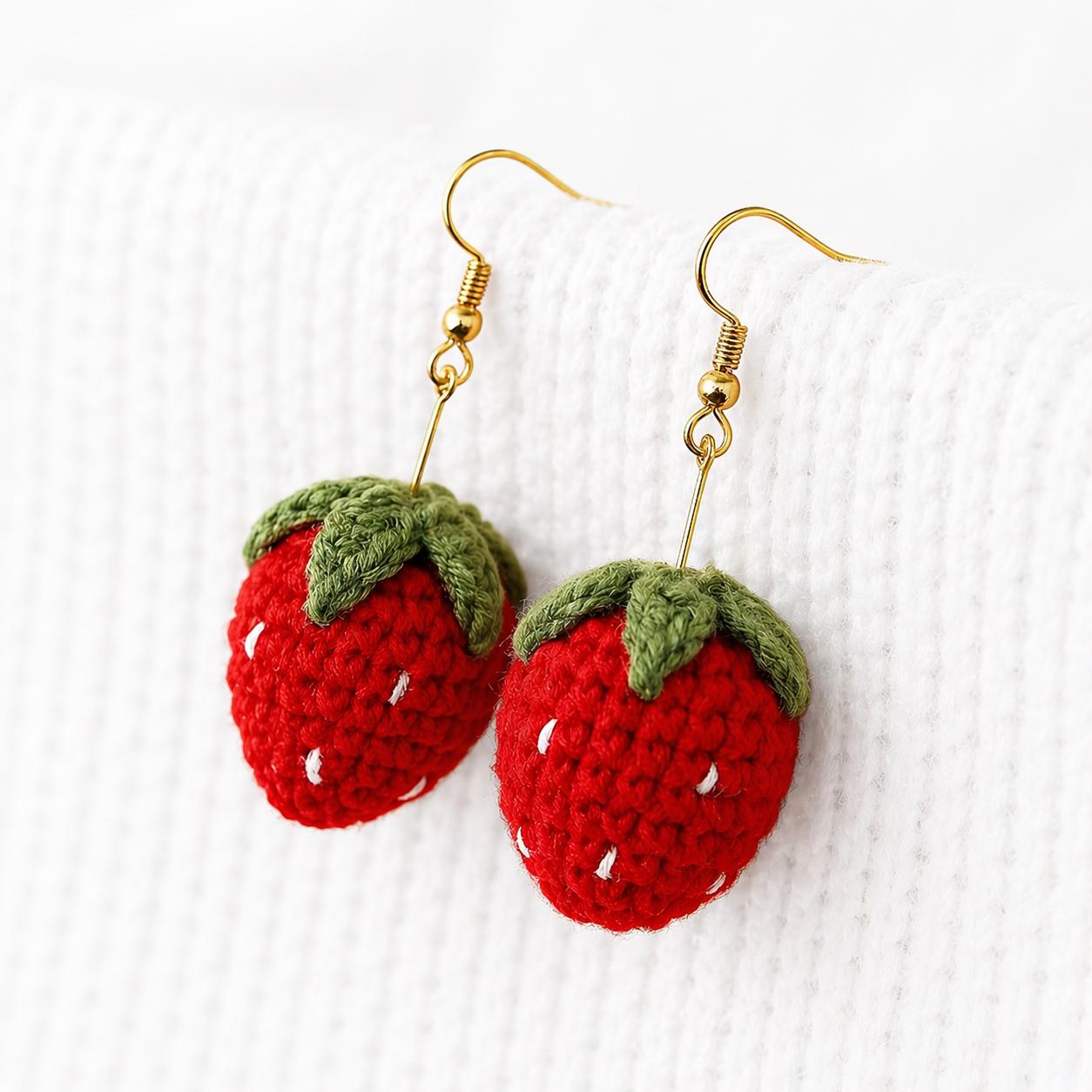 Strawberry jewelry - Etsy 日本