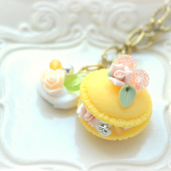 Macaroon necklace, yellow handmade macaron necklace, macaron charm, fake food jewelry, whimsical jewelry, lolita accessories, gift under 20