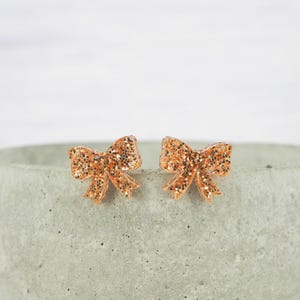 Titanium ear wire Christmas bow stud earrings - Gold glitter - Delicate hypoallergenic earrings - Minimalist studs