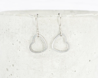 Small heart dangle earrings - Hypoallergenic titanium ear wires - Delicate small dangles